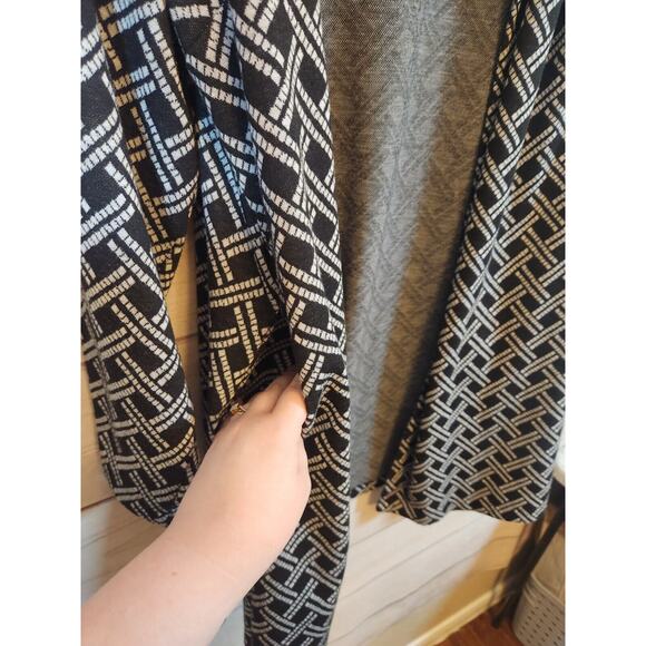 Notations Women's Black & White Pockets Open Front Cardigan Size 2X - Picture 5 of 7